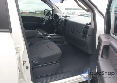 2010 Nissan Titan Se из США, поврежденный, VIN 1N6BA0ED1AN313741